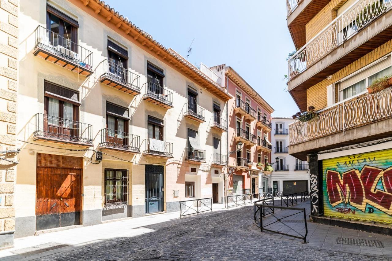 Apart. Santa Paula En Granada Exterior foto